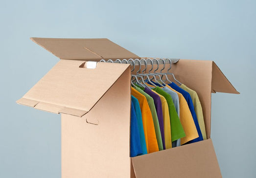 Which cardboard boxes are best for transporting clothes?